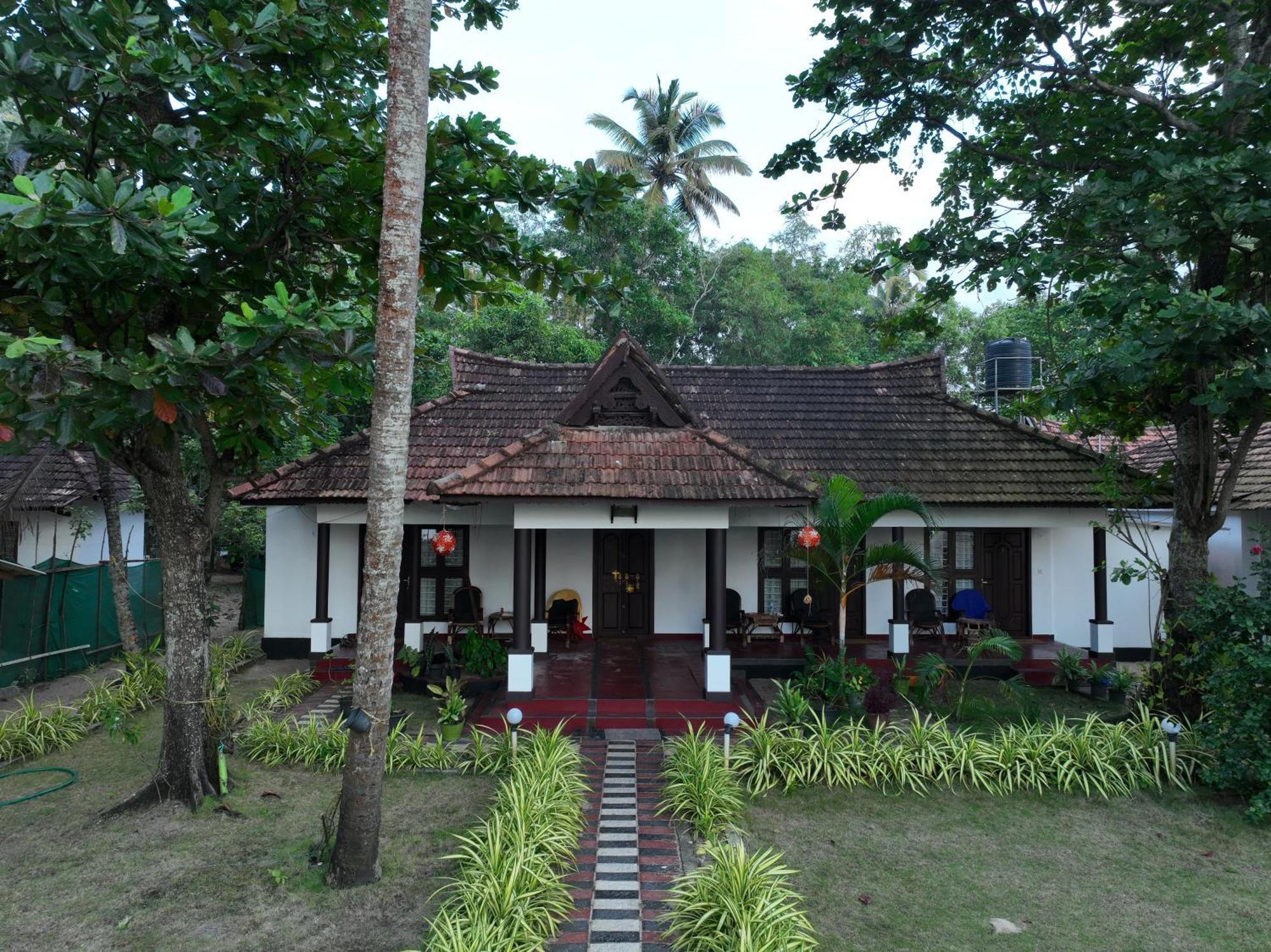 Marari Sealap Homestay Mararikulam